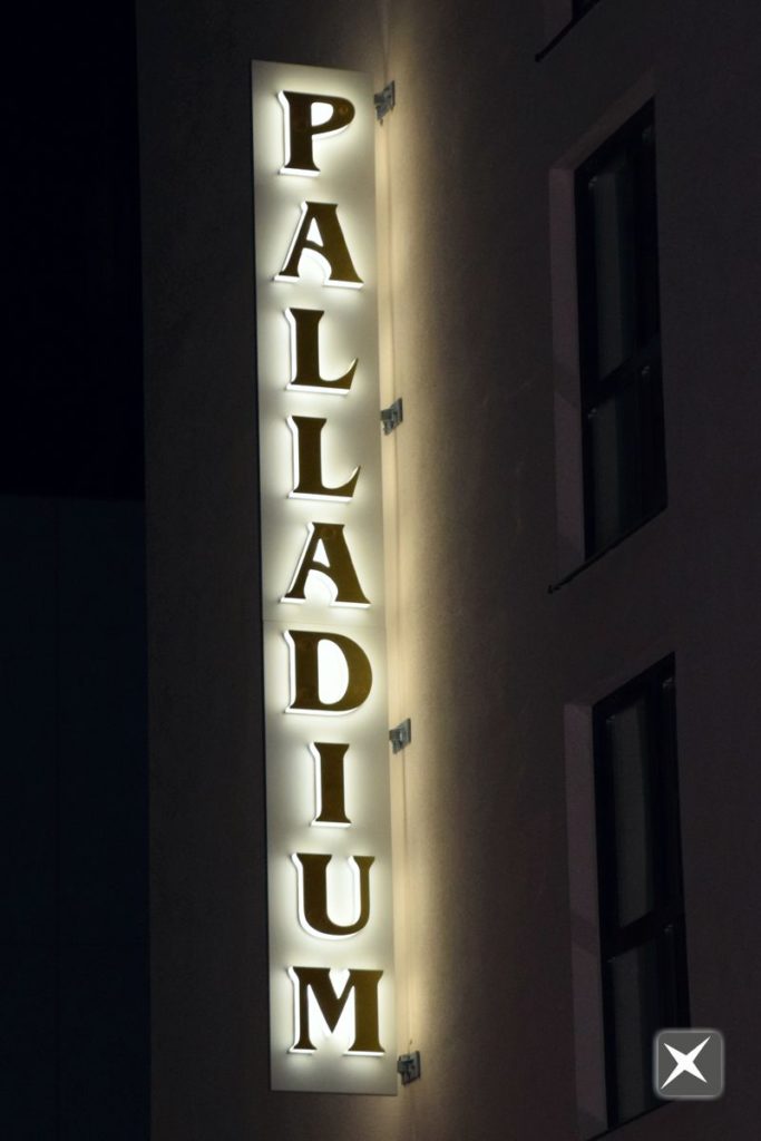 Leuchtbuchstaben für Grand Palladium Hotel