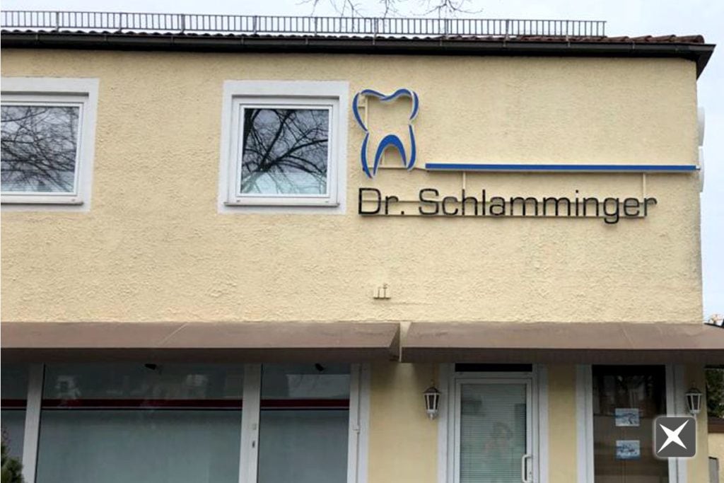 Dr. Schlamminger