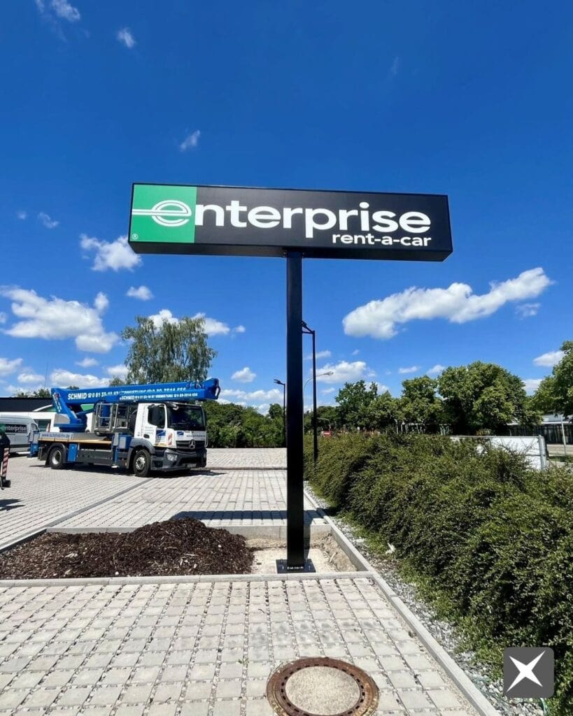 Enterprise Werbepylon